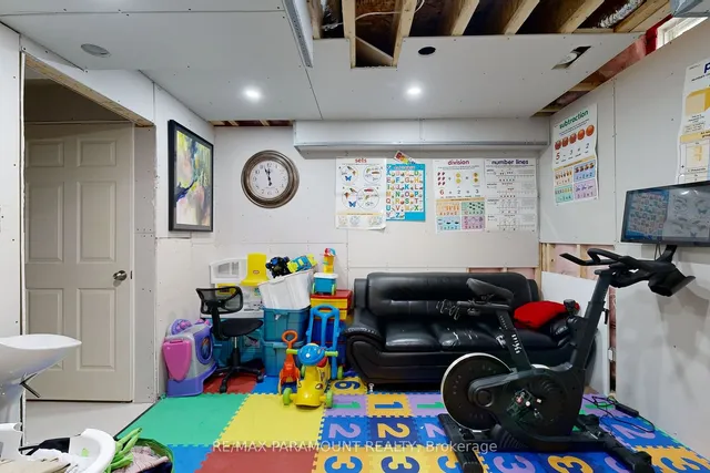 Additional image 34 of 15 Autumnwood Ave