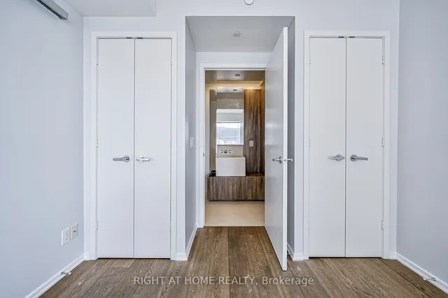 Additional image 21 of 1 Bloor St Unit 4707