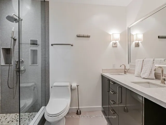 Additional image 13 of 15 Mcmurrich St Unit 1502