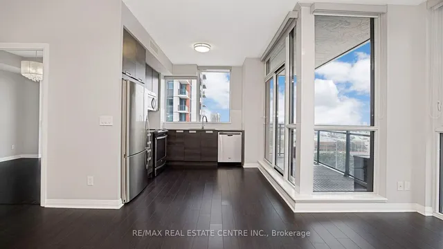 Additional image 11 of 75 Eglinton Ave Unit 902