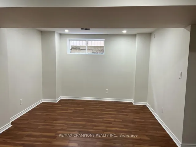 Additional image 17 of 2383 Hilda Dr