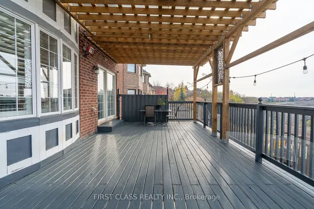 Additional image 33 of 26 Pecan Dr