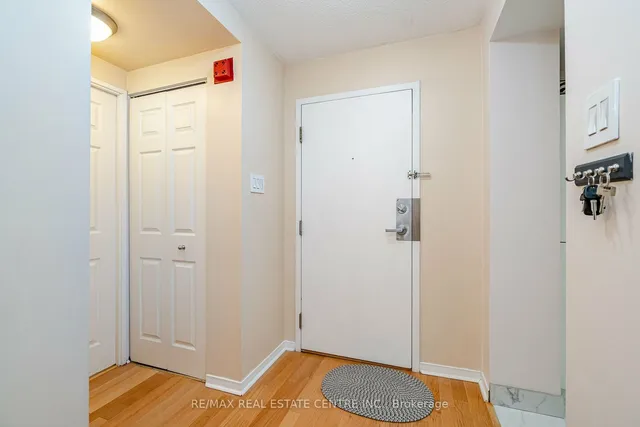 Additional image 10 of 1155 Bough Beeches Blvd Unit 208