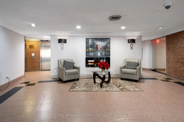 Additional image 29 of 1240 Marlborough Crt Unit 805