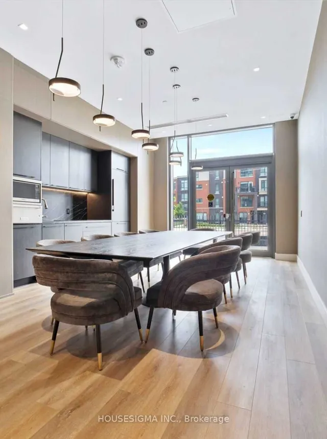 Additional image 18 of 180 veterans Dr Unit 305