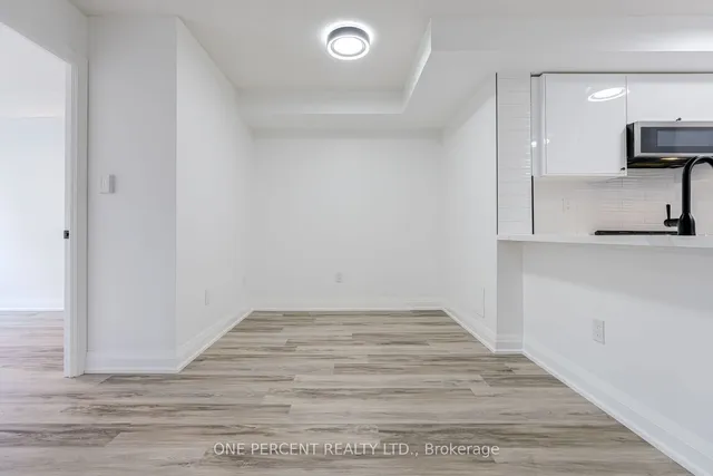 Additional image 13 of 7 Lorraine Dr Unit 1509