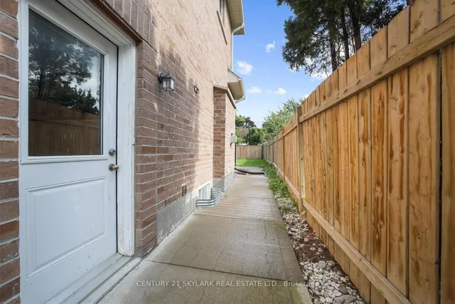 Additional image 39 of 3270 Etude Dr