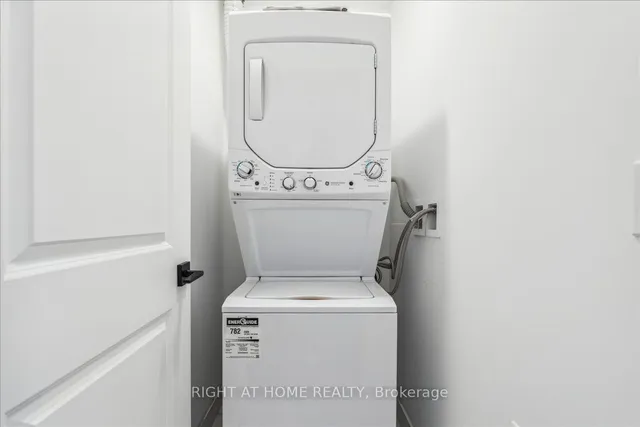 Additional image 9 of 2489 Taunton Rd Unit 418