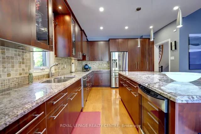 Additional image 11 of 102 Kenpark Ave