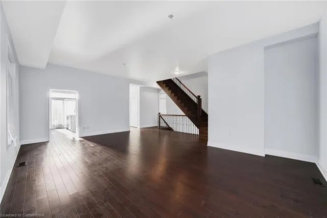 Additional image 15 of 2122 Royal Gala Cir