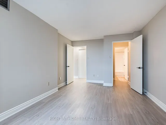 Additional image 20 of 4185 Shipp Dr Unit 1913