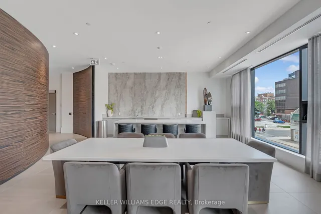 Additional image 30 of 2007 James St Unit 707