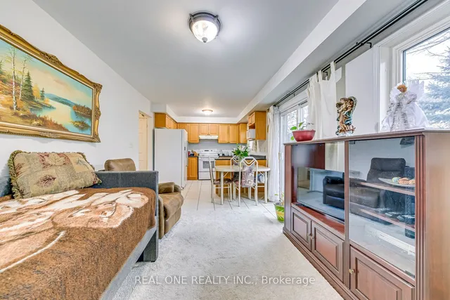 Additional image 17 of 384 Kittridge Rd