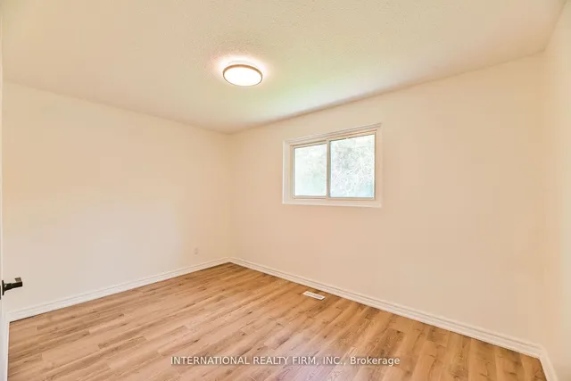 Additional image 15 of 43 Mallard Cres