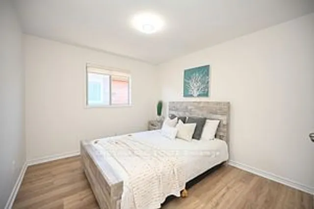 Additional image 26 of 4659 Full Moon Circ