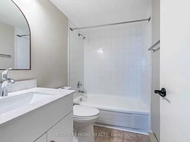 Additional image 22 of 4185 Shipp Dr Unit 1913