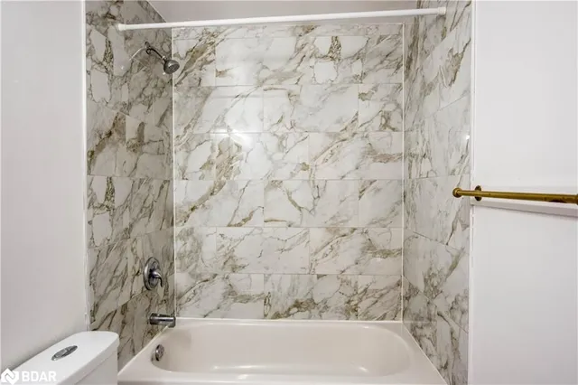 Additional image 21 of 8 Grand Rapids Sq