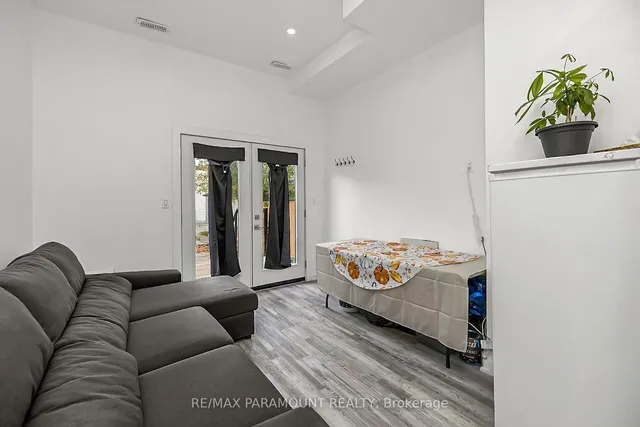 Additional image 23 of 121 Mulock Ave