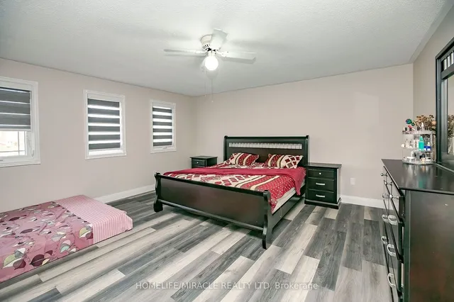 Additional image 20 of 107 Michigan Ave