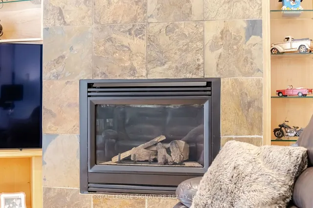 Additional image 12 of 762 Vermouth Ave