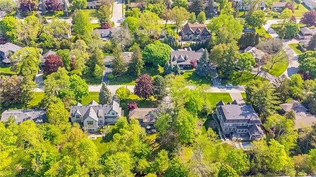 Additional image 3 of 262 ALSCOT Cres