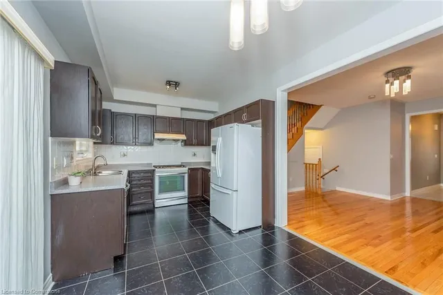 Additional image 12 of 96 Clearfield Dr