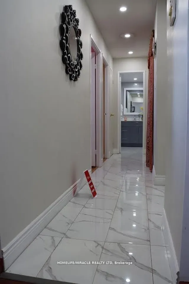 Additional image 15 of 3533 Derry Rd Unit 608