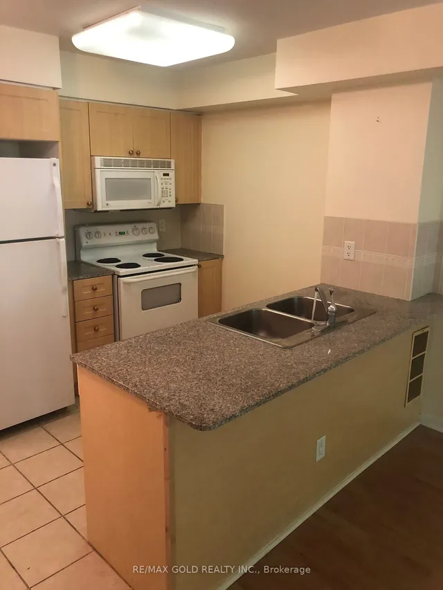 Additional image 15 of 5940 yonge St Unit 211