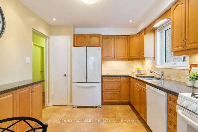 Additional image 13 of 1180 Falgarwood Dr