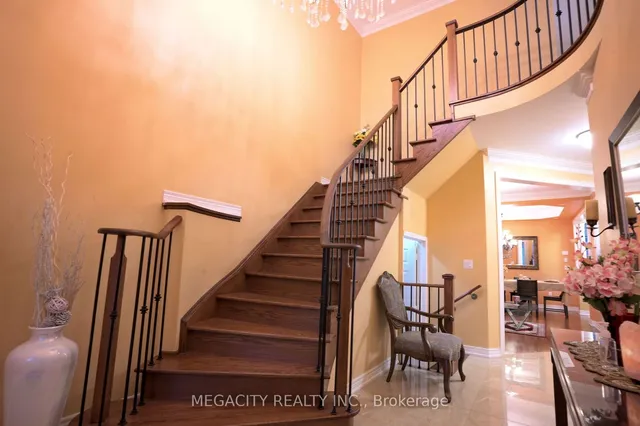 Additional image 10 of 22 Durango Dr