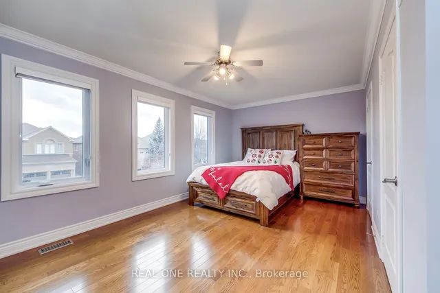 Additional image 23 of 1564 Pinery Cres