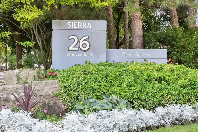 26 Hanover Rd Unit 1601