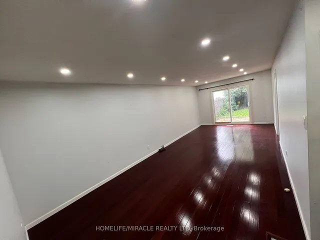 Additional image 9 of 93 Greenbriar Rd