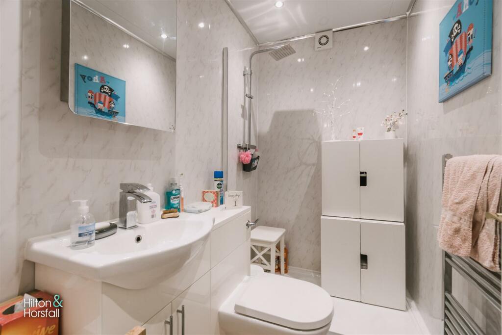 Additional image 13 of Hoarstones Avenue, Fence