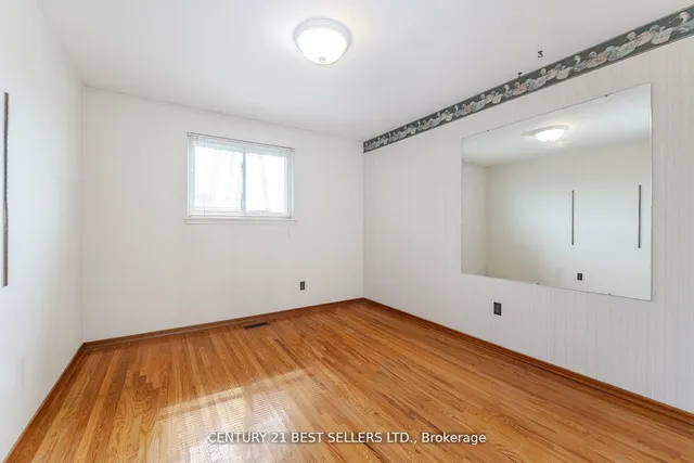 Additional image 26 of 68 Lynmont Rd