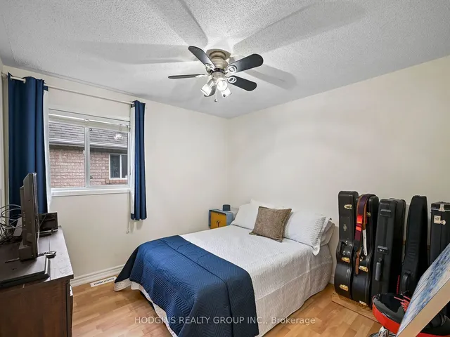 Additional image 22 of 887 Mays Cres