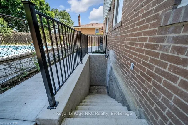 Additional image 20 of 89 Ambleside Dr