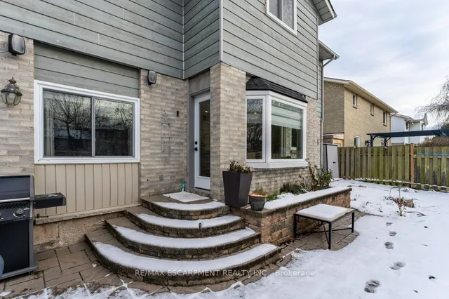 Additional image 33 of 504 Mathewman Cres