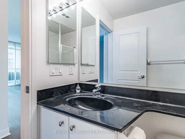 Additional image 20 of 70 Absolute Ave Unit 1606