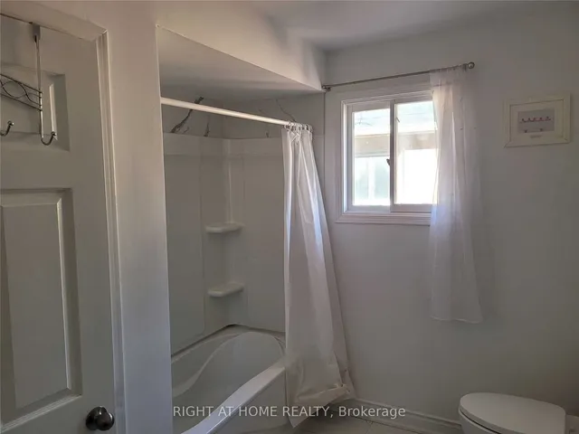 Additional image 30 of 1080 Glenashton Dr