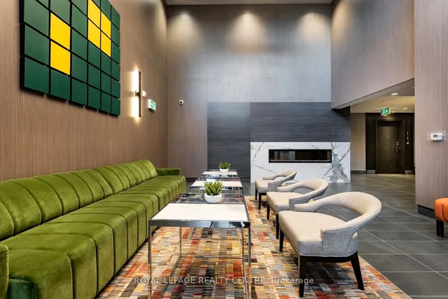 Additional image 4 of 95 Dundas St Unit 612