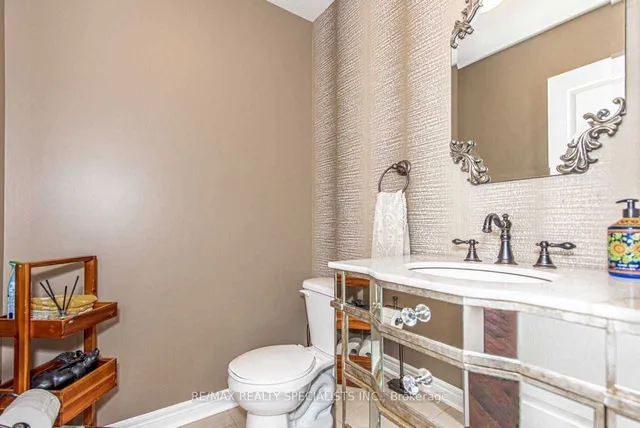 Additional image 9 of 5364 Bellaggio Cres