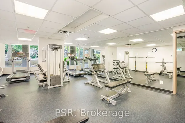 Additional image 11 of 650 Queens Quay Unit 921