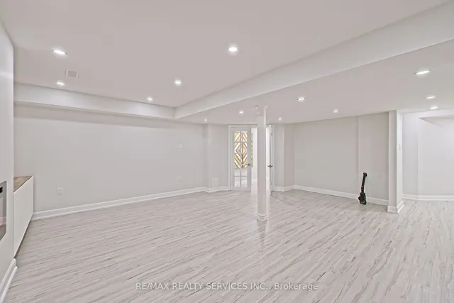 Additional image 35 of 2 Redfern St