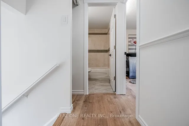 Additional image 16 of 2 Highview Tr