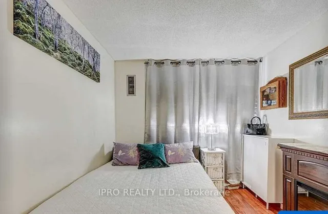 Additional image 14 of 26 Hanover Rd Unit 1001