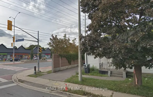 Additional image 4 of 3011 Victory Cres