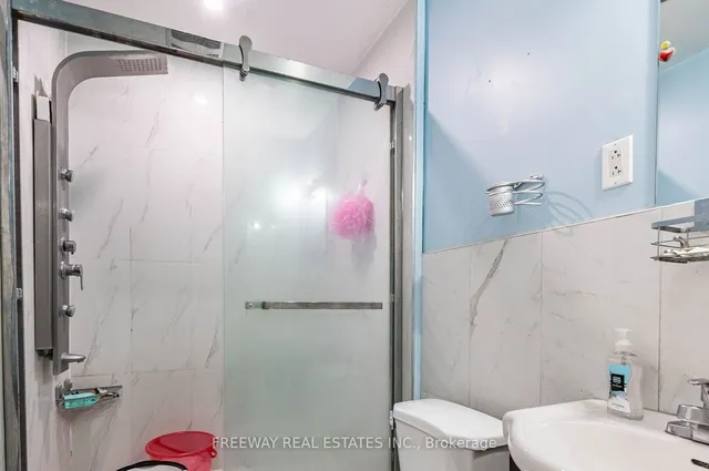 Additional image 13 of 66 Banting Cres