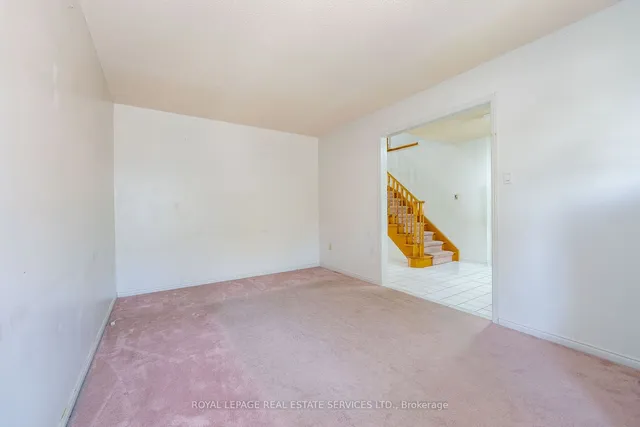 Additional image 14 of 2104 Laurelwood Dr