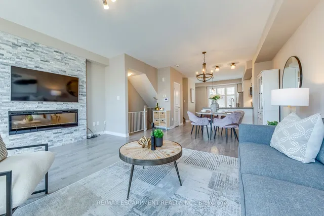 Additional image 14 of 386 Belcourt Common